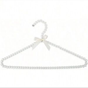 NEW Pearl Bridal Hanger